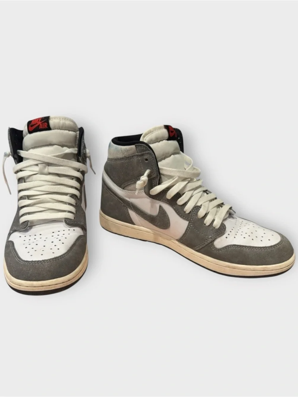 Nike Air Jordan 1 Retro High OG | Men’s 9 | Suede Grey